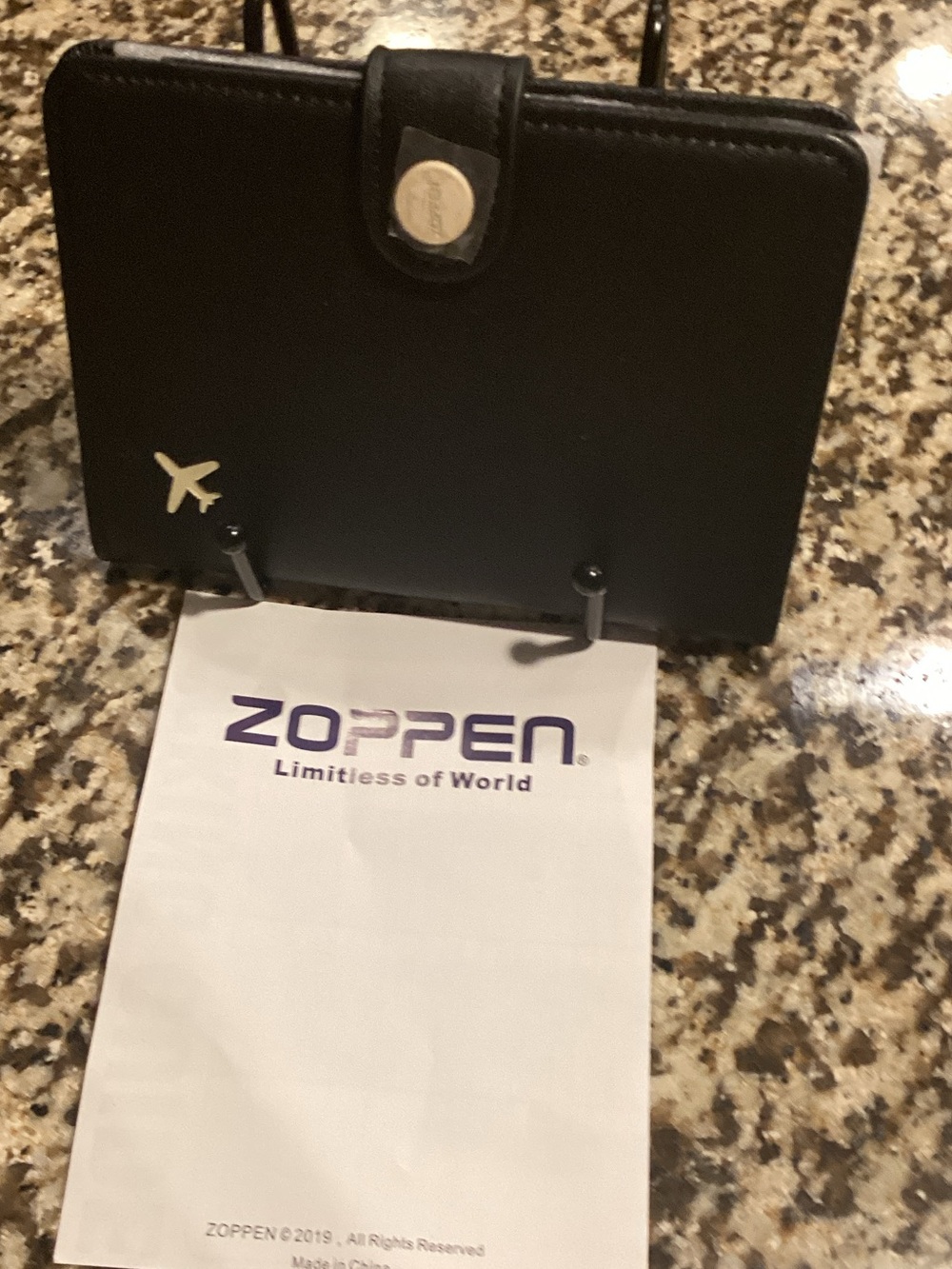 Zoppen Black pass port holder